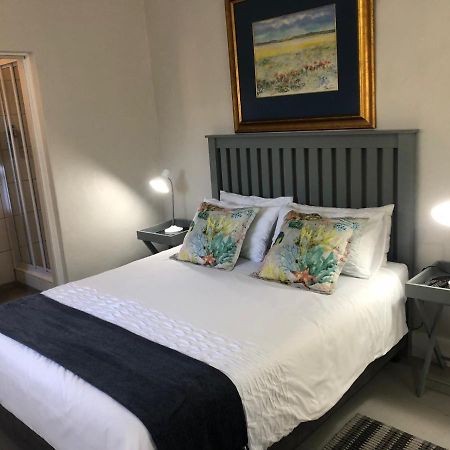 Baylight Accomodation Room 2 Mossel Bay Exteriör bild